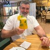 Prawdziwy mężczyzna szukający kobiety do prawdziwego związku