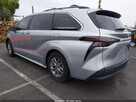 2025 TOYOTA SIENNA LE - 4