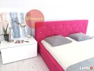 Łóżko Hollywood w modnej tkaninie z guzikami brylant 160x200
