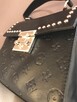 Torebka Louis Vuitton czarny kuferek - 3