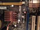 Płyta Asus P5KC + Intel C2D E4700 +2GB DDR2 + Kart graficzna - 1