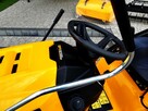 Traktor ogrodowy Cub Cadet XT2 QR106 z ZAMIATARKĄ Kawasaki - 5