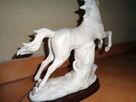 Figurka konia z poliresingu - 4