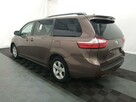 Toyota Sienna 3.5 V6 LE automat - 6