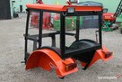 Kabina ciągnikowa C-360 C 360 C-330 z okrągłymi błotnikami - 6