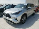 Toyota Highlander 2022, 3.5L, 4x4, od ubezpieczalni - 2