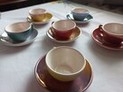 CERAMICZNY KOMPLET FILIŻANEK NA SPODECZKACH - 2