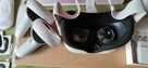 Gogle Meta VR Oculus Quest 2 128 GB + 2 PADY (kontrolery) + - 6