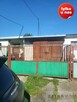 Duże z z ogrodem i dwoma garażami po remoncie - 16