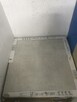 Płytki w kolorze szarym Poznań 40 pln- sztuka - 3