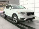 Volvo XC 40 XC40 2.0  Momentum - 4