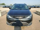 Chrysler Pacifica Touring L - 2