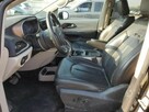 Chrysler Pacifica Touring L - 7