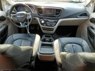 Chrysler Pacifica Touring L - 8