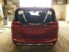 Chrysler Town & Country Touring L - 5