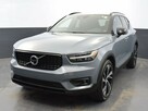 Volvo XC 40 T5AWD R-Design - 1