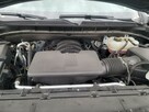 Chevrolet Suburban Premier - 14