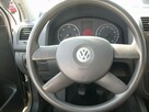 Volkswagen Golf - 8