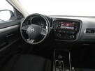 Mitsubishi Outlander automat /4x4/ grzane fotele/ ks.serwisowa /Bluetooth /kamera/ tempomat - 16