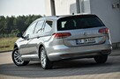 Volkswagen Passat 2,0TDI LED Navi DSG Serwis Niemcy - 9