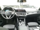 BMW 330 - 4