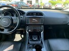 Jaguar XE 2.0 250 KM - 16
