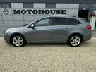 Chevrolet Cruze Station Wagon ltz - 9