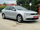 Volkswagen Jetta Comfortline klimatronik nowy rozrząd olej filtry gwarancja przebiegu - 15