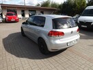 Volkswagen Golf - 6