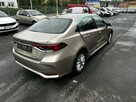 Corolla Sedan 1.8 Hybrid 98KM Comfort Salon PL 2022 - 6