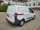 Ford Transit Courier - 13