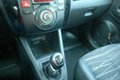 Kia Venga - 10