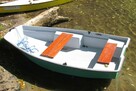 Łódka, łódź, mała łódka wędkarska do wywożenia zanęty i wędk - 2