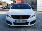 Peugeot 308 - 8