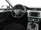 Volkswagen Passat Comfortline BlueMotion 150KM automat navi PDC grzane fotele ACC climat - 16