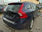 V60 2.0 D3 MOMENTUM automat 136KM NAVI pdc SERWIS bezwypadek 2013 - 4