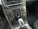 V60 2.0 D3 MOMENTUM automat 136KM NAVI pdc SERWIS bezwypadek 2013 - 16