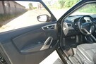 Hyundai Veloster - 10