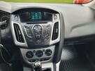 Ford Focus benzyna, mały przebieg - 12