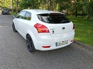 Kia ceed coupe - 7