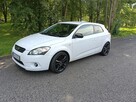 Kia ceed coupe - 1