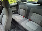 Volkswagen New Beetle - 12