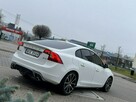 Volvo S60 2,0 T5 DYNASMIC Key less go Skóra Navi Blis Kamera Cofania Alu19 - 5