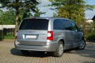 Chrysler Town & Country - 3