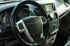 Chrysler Town & Country - 6