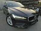 V60 Momentum 2.0 Hybrid 197km ASYSTENT full led NAVI kamera 2022 FV23% - 2