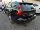 V60 Momentum 2.0 Hybrid 197km ASYSTENT full led NAVI kamera 2022 FV23% - 3
