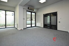 Lokal na parterze biurowca 196,30 m2 - 1