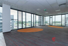 Duży lokal biurowy z możliwością podziału 2100 m2 - 1
