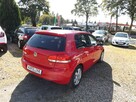 Volkswagen Golf - 5